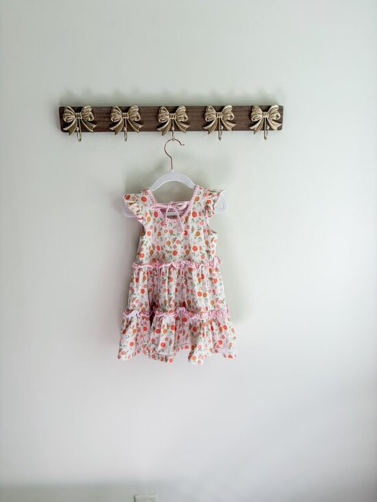 Shrimp and Grits Kids Other - Shrimp and Grits Girls' XS (2-3t) Floral Ruffle Dress with Bow Details